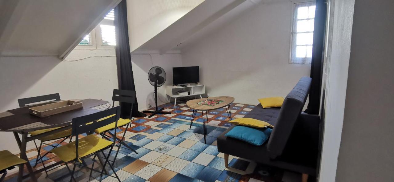 Malendure Bay Appartements Bouillante Exterior photo